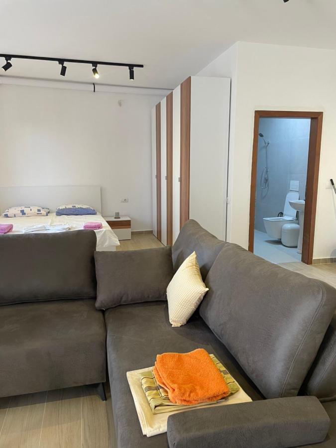 Studio Apartment * Saranda